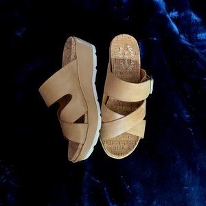 Kork-Ease Womens Callie